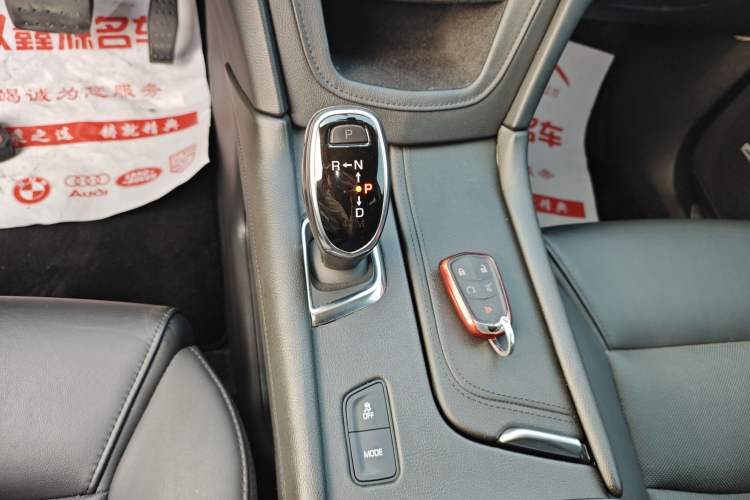 Used Cadillac XT5 2018 25T Luxury Model
