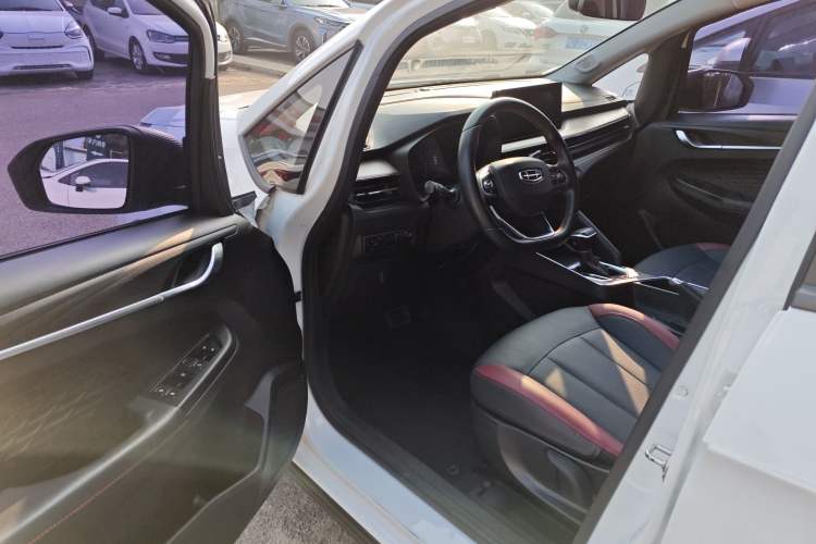 Used Geely Auto Vision X3 2021 PRO 1.5L CVT Deluxe Model