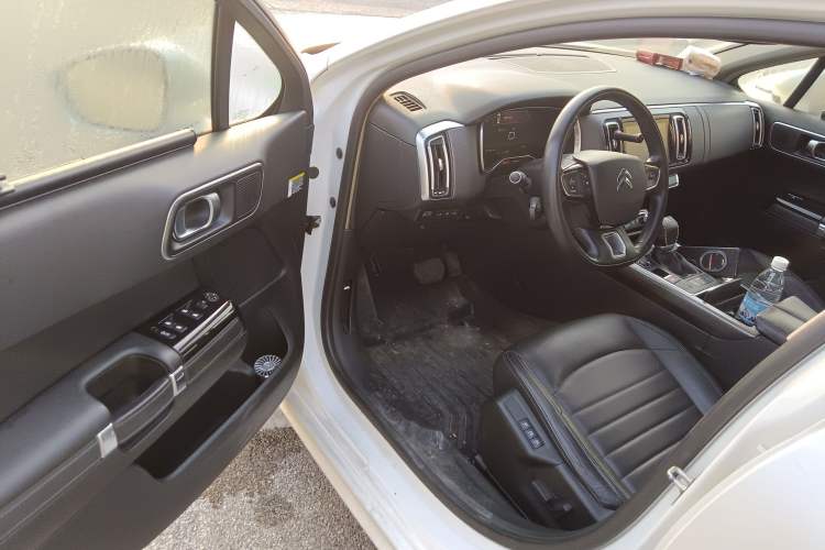 Used Citroen C6 2017 380THP Luxury Version