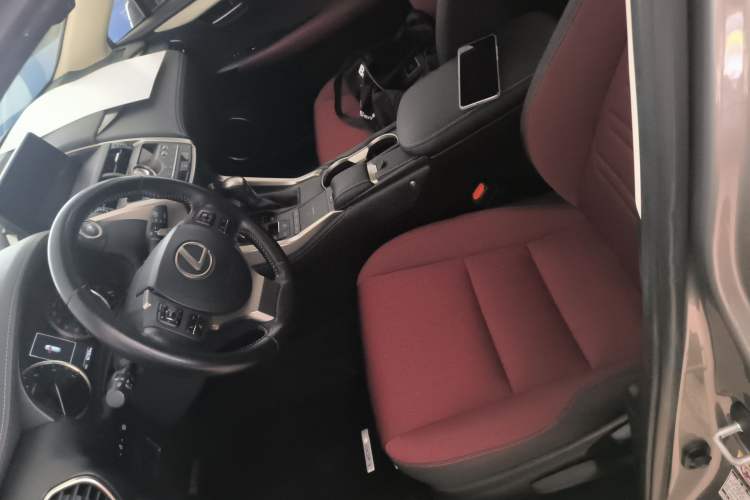 Used Lexus NX 2018 200 Front-Wheel-Drive Xingxing Edition China VI Standard
