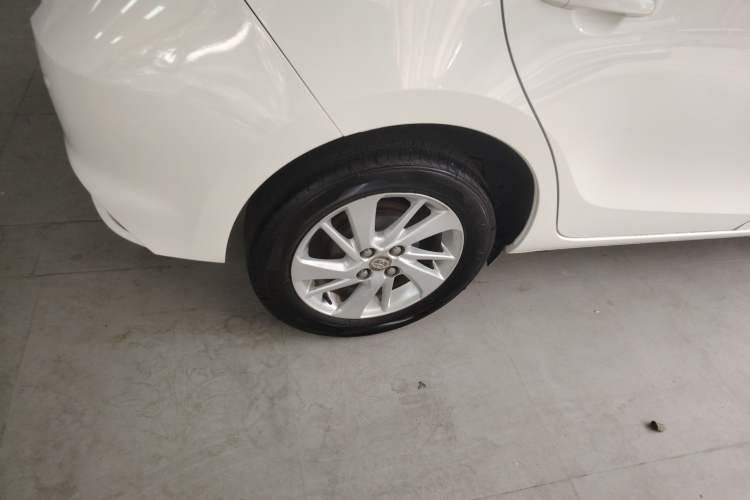 Used Toyota YARiS L 2019 1.5E CVT Dynamic Edition China VI compliant
