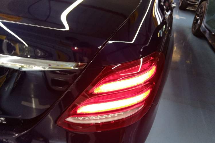 Used Mercedes-Benz E-Class 2019 E 260 L Sport Edition
