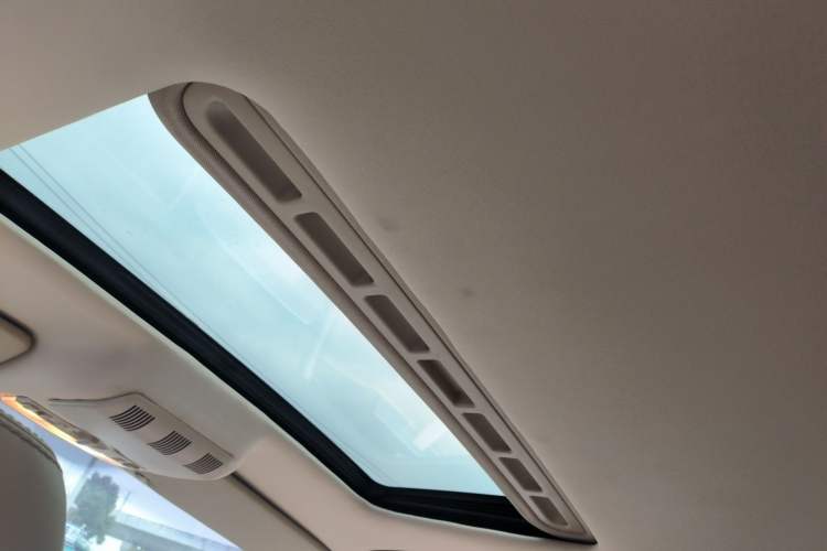 Used Skoda Octavia 2015 Classic Model 1.6L Manual Yijie Edition