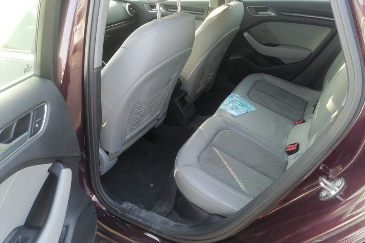 Used Audi A3 2018 30th Anniversary Edition Limousine 35 TFSI Fashion Model
