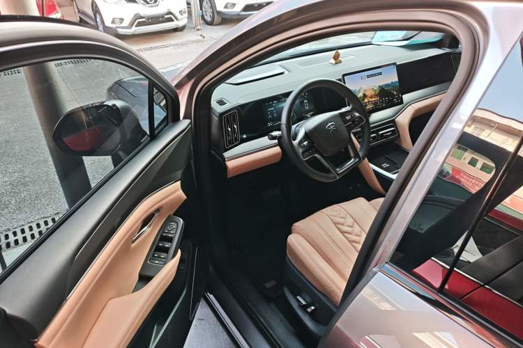 Used BYD Song L DM-i 2024 112 km Beyond Edition
