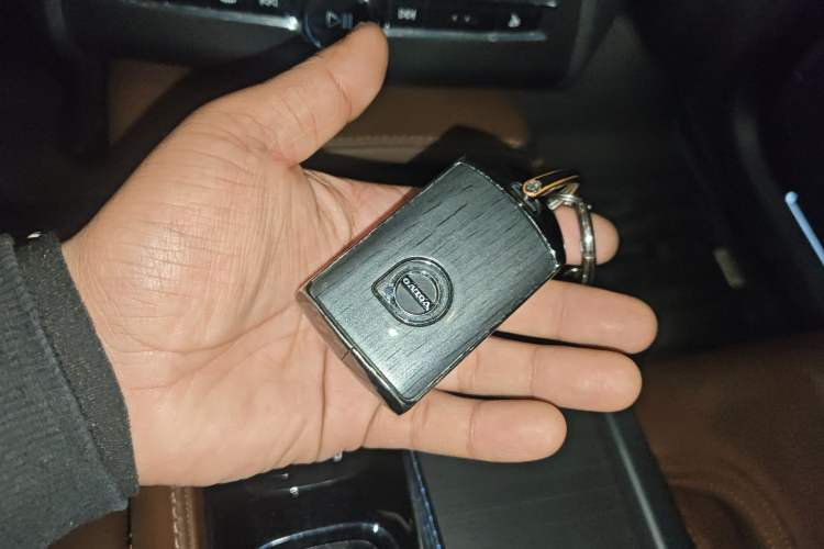 Used Volvo XC90 2021 B6 Luxury Smart Edition 7-Seater