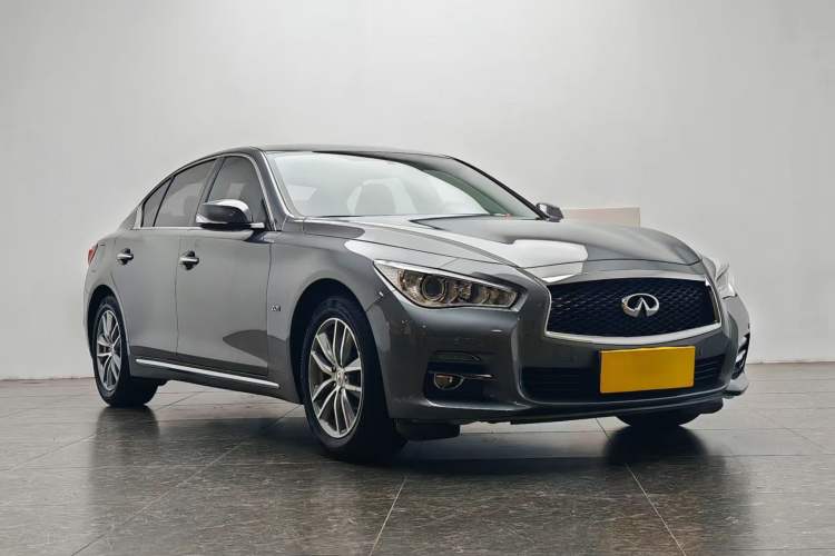 Used Infiniti Q50L 2016 2.0T Comfort Edition
