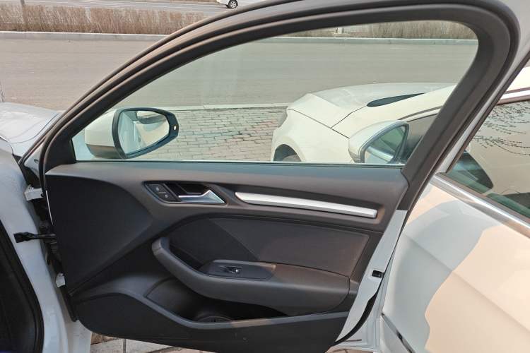 Used Audi A3 2019 Limousine 35 TFSI Ambition China V
