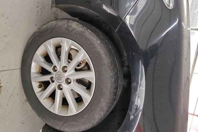 Used Toyota Camry 2016 2.0G 10th Anniversary Leading Edition
