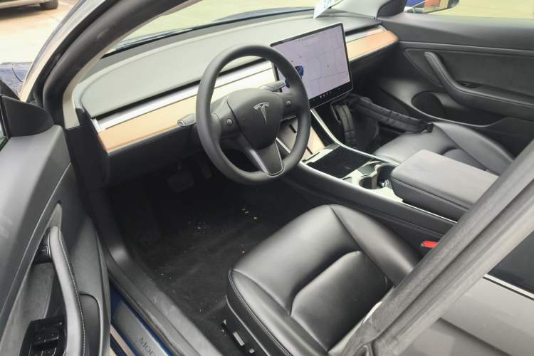 Used Tesla Model 3 2019 Standard Range Rear-Drive Upgraded Version