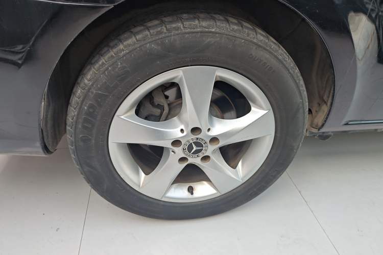 Used Mercedes-Benz Vito 2018 2.0T Elite Version 7 Seats China VI Emission Standard