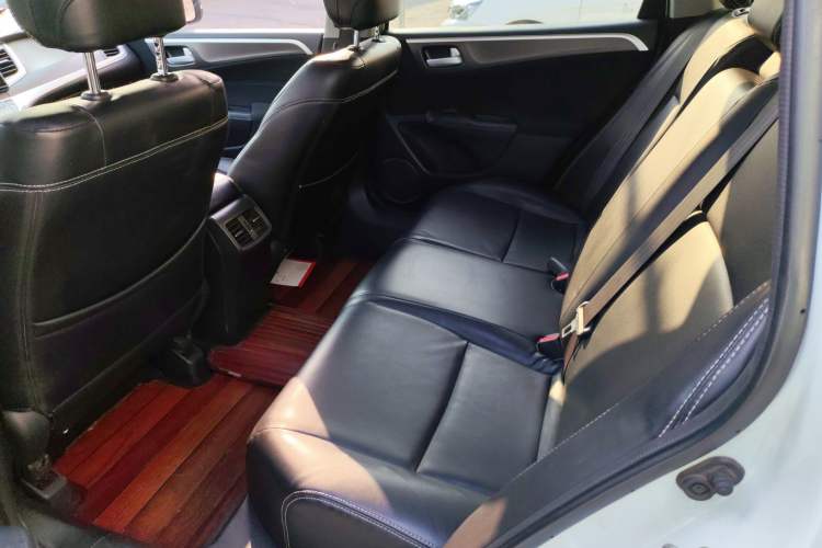 Used Honda Jade 2020 1.8L Automatic Classic Edition
