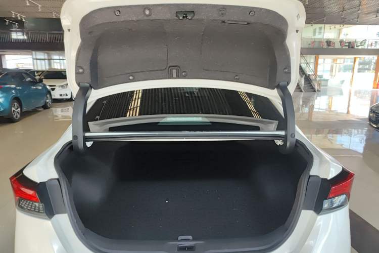 Used Nissan Teana 2022 2.0L XL-Upr Enjoyment Edition
