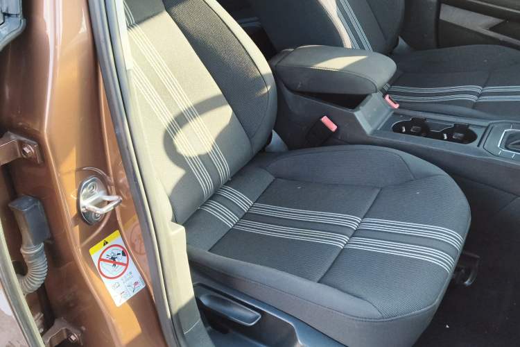 Used Volkswagen Lamando 2017 230TSI DSG Fashion Edition