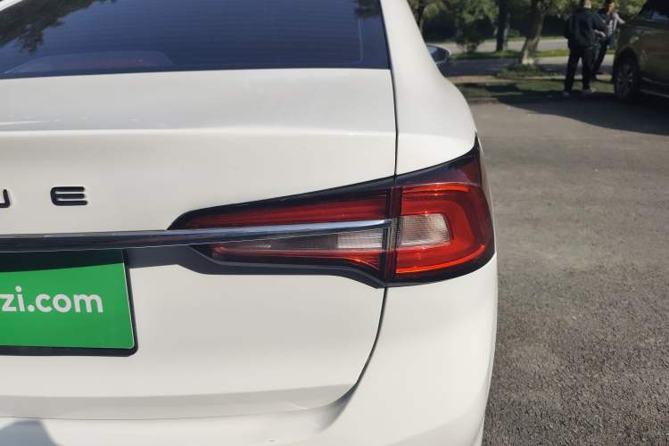 Used Roewe i5 2019 1.5L Manual 4G Connectable Langhao Edition
