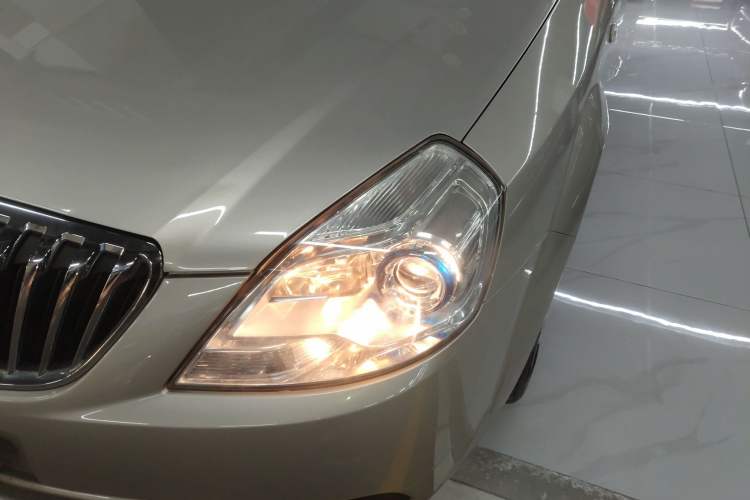 Used Buick Excelle 2015 1.5L Automatic Classic Model
