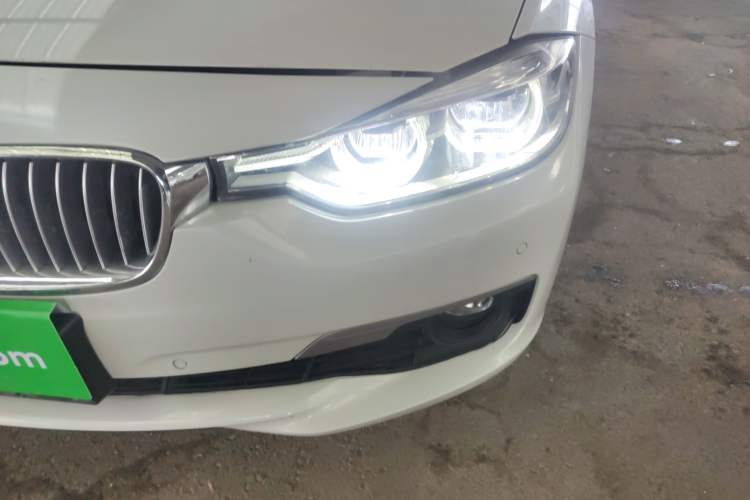 Used BMW 3 Series 2019 320Li Fashion Model
