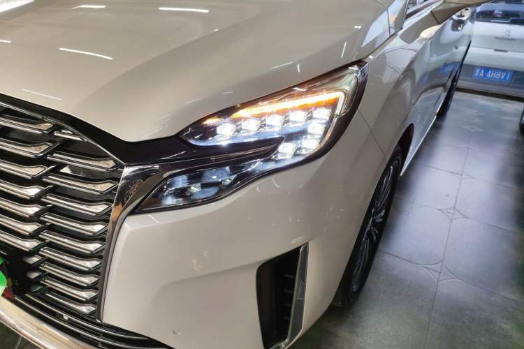 Used Buick GL8 2021 ES Land Cruiser 653T Flagship Model
