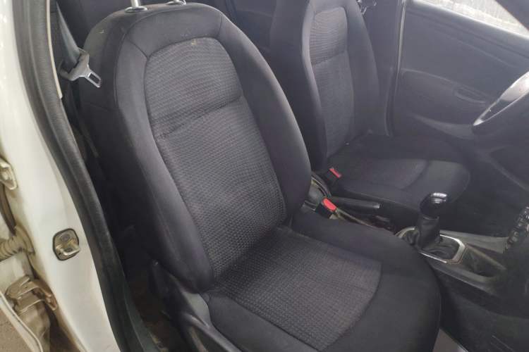 Used Peugeot 301 2016 1.6L Manual Happiness Edition