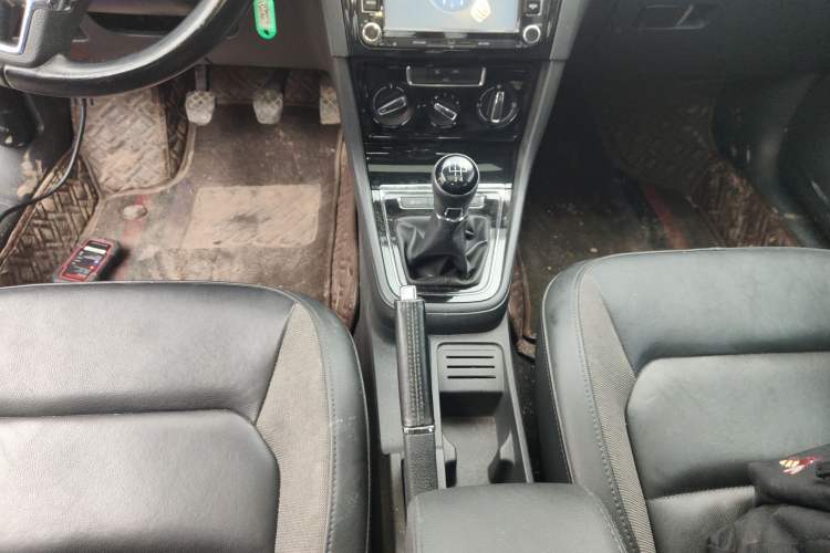 Used Volkswagen Bora 2014 1.6L Manual Comfort Model