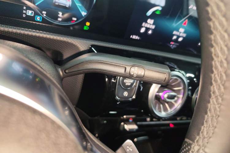 Used Mercedes-Benz A-Class 2021 A 200 L Sport Sedan Fashion Model
