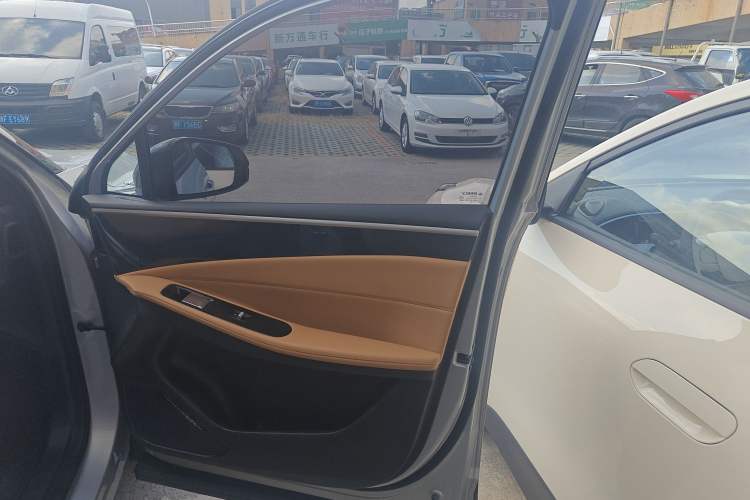 Used  L7 2024 1.5T 115 km Starship Dragon Edition
