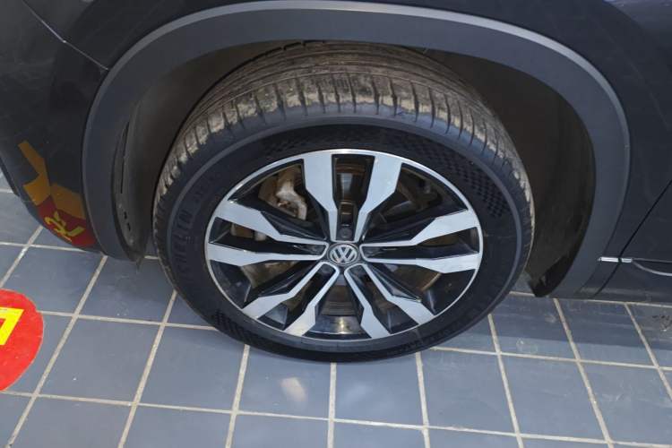 Used Volkswagen Tayron 2020 380TSI All-Wheel Drive R-Line Connected Version
