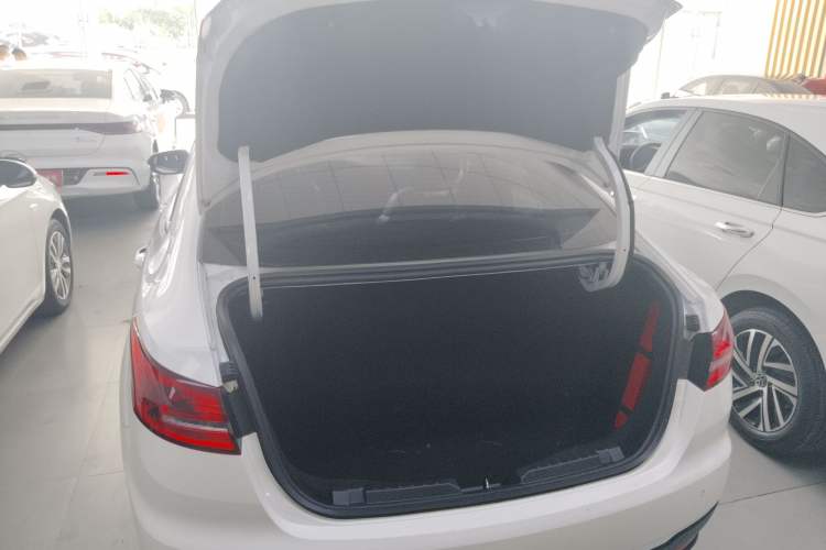 Used Ford Escort 2019 Revised Version 1.5L Automatic Enjoyment Type China VI Standard
