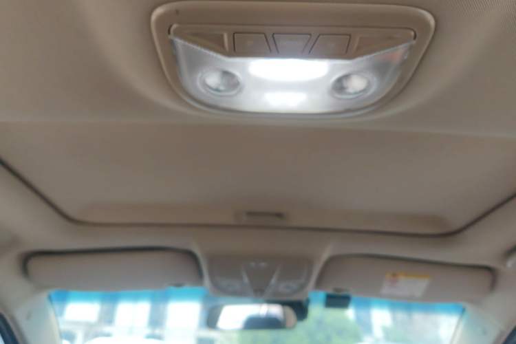 Used Geely Auto Emgrand 2017 Sedan Million Edition 1.5L Manual - Upward Version
