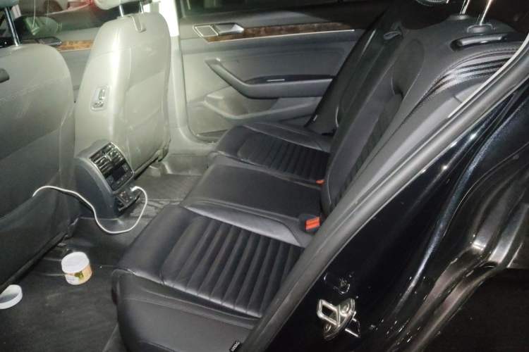 Used Volkswagen Magotan 2019 330TSI DSG Luxury Version China VI Standard