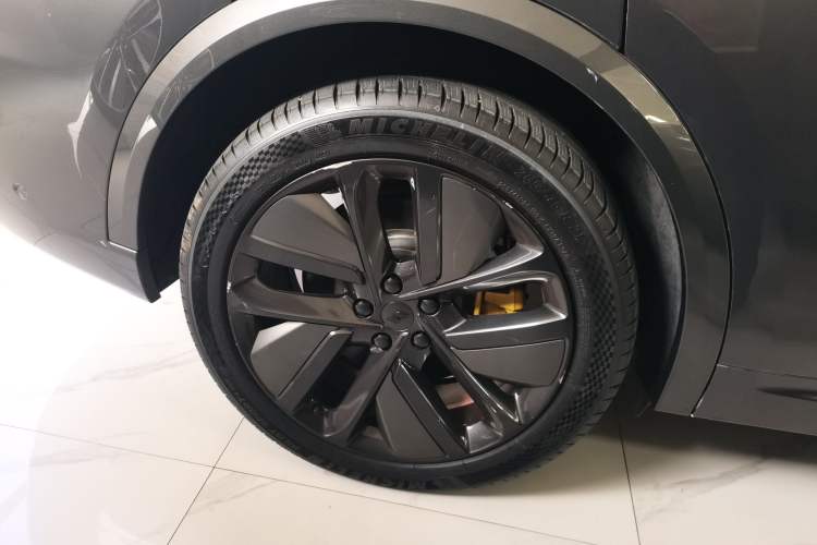 Used Li Auto L9 2023 Pro Model