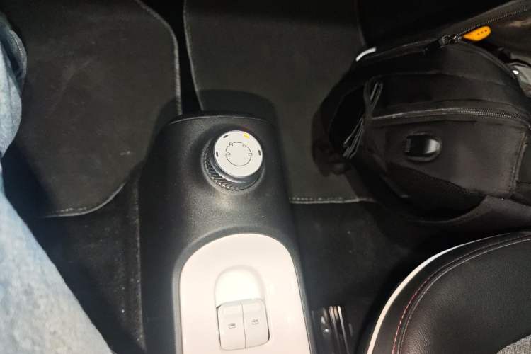 Used Wuling Hongguang MINIEV 2022 GAMEBOY 200km Gaming Edition with Lithium Iron Phosphate