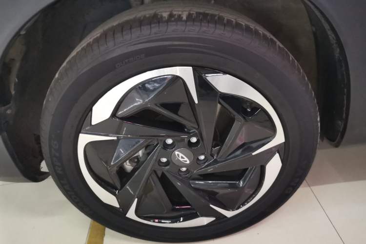 Used Chery Tiggo 7 C-DM 2025 1.5T 120KM Luxury Trim
