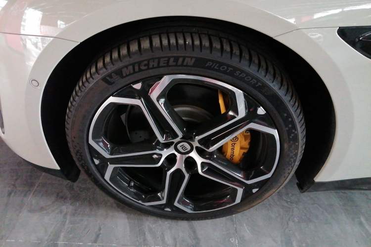 Used Xiaomi Auto SU7 2024 Rear-Drive Ultra-Long Range Advanced Pro-Level Intelligent Driving Version