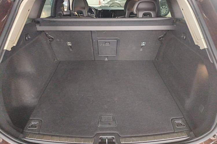 Used Volvo XC60 2018 T4 Zhiyi Edition