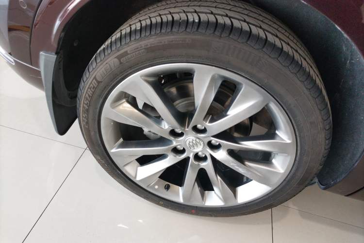 Used Buick Envision 2020 Encore S 652T All-Wheel-Drive Avenir
