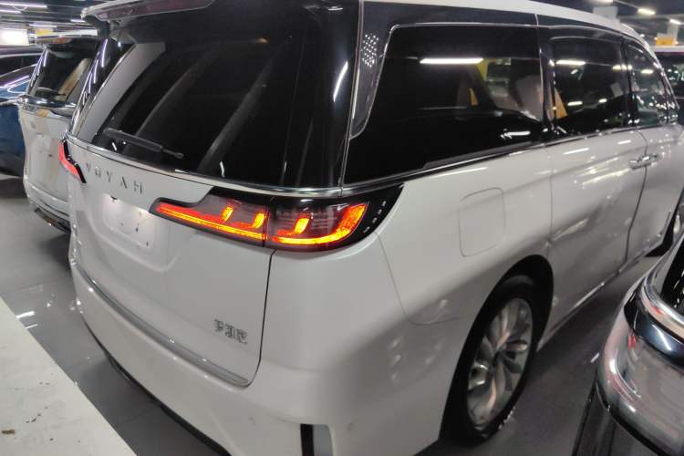 Used VOYAH Dream 2022 Low-Carbon Edition Plus Intelligent Driving Package