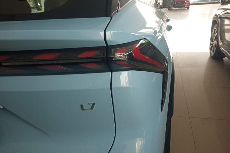 Used  L7 2023 1.5T 115 km MAX