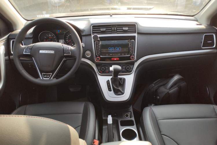 Used Haval M6 2019 1.5T DCT Two-Wheel Drive Elite Version China VI Standard
