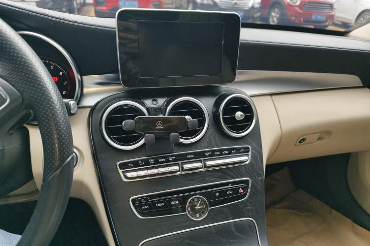 Used Mercedes-Benz C-Class 2017 Facelift C 200 L Sport Edition
