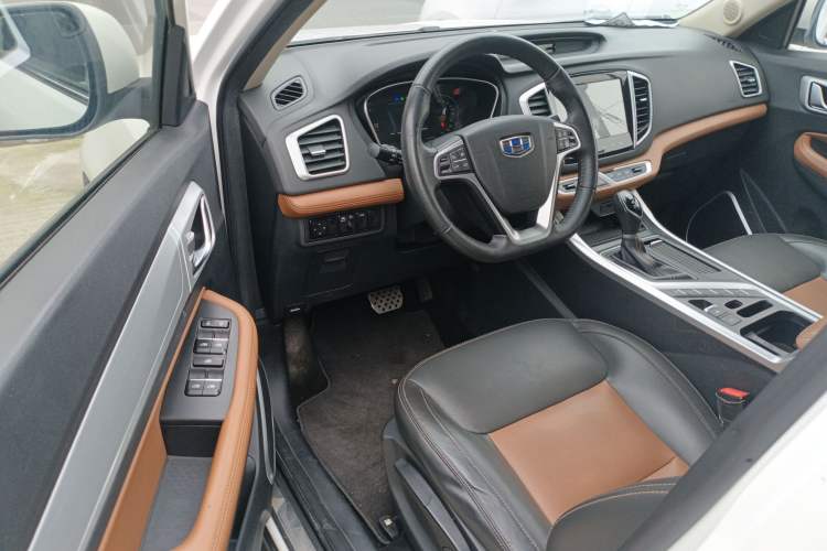 Used Geely Auto Vision X6 2018 1.4T CVT 4G Connected Luxury Version
