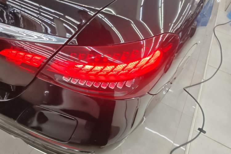 Used Mercedes-Benz E-Class New Energy 2022 Restyled E 350 e L Plug-in Hybrid Sports Sedan
