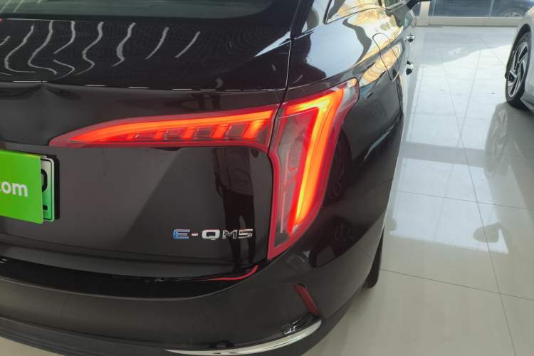 Used Hongqi E-QM5 2023 Revised Version Basic Travel Edition
