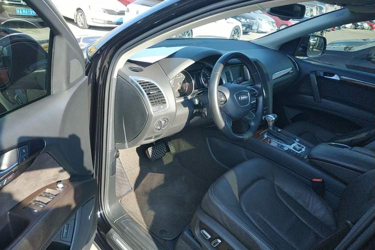 Used Audi Q7 2015 35 TFSI Sport Edition
