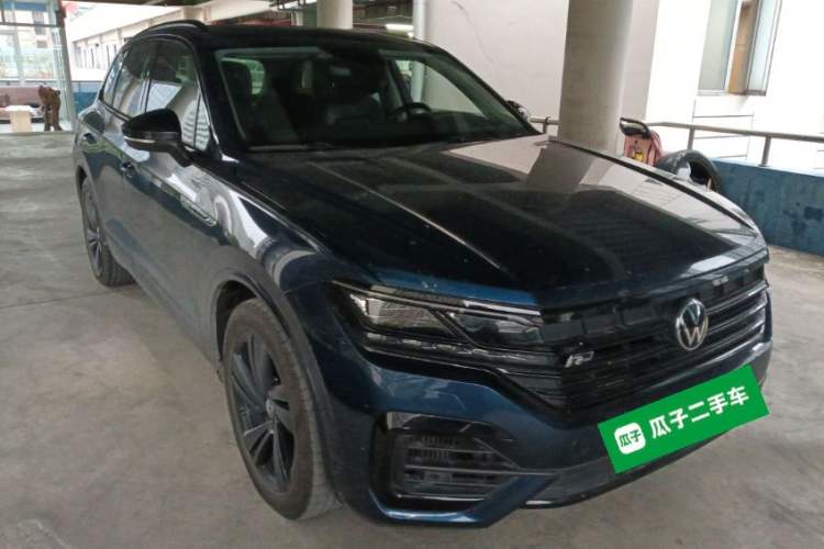 Used Volkswagen Touareg 2021 3.0 TSI Luxury Edition Black Diamond Sport Package