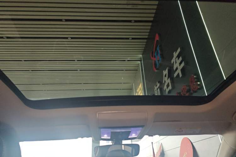 Used Volkswagen Passat 2025 Outstanding Model 330TSI Elite Edition
