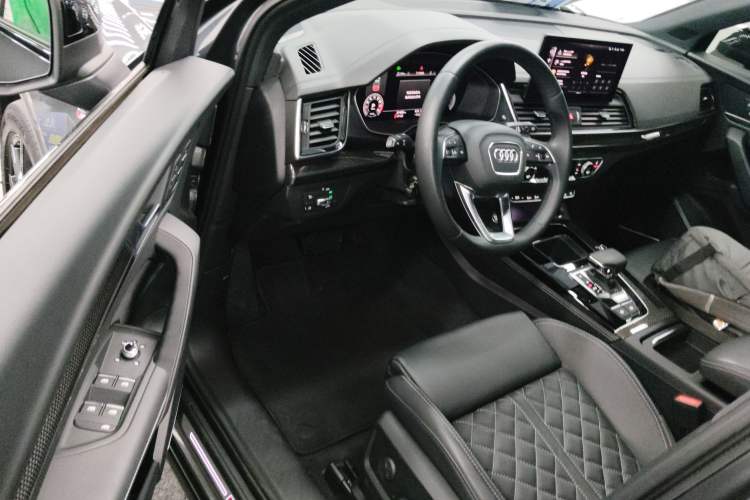 Used Audi Q5L Sportback 2021 45 TFSI Prestige Edition
