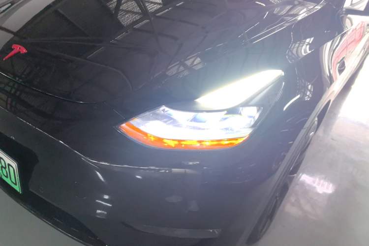 Used Tesla Model Y 2021 Long-Range All-Wheel-Drive Version 3D7