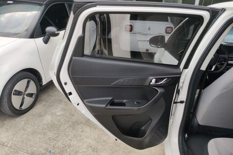 Used Oshan Benni E-Star 2020 Heart Edition Lithium Iron Phosphate (31.18 kWh)