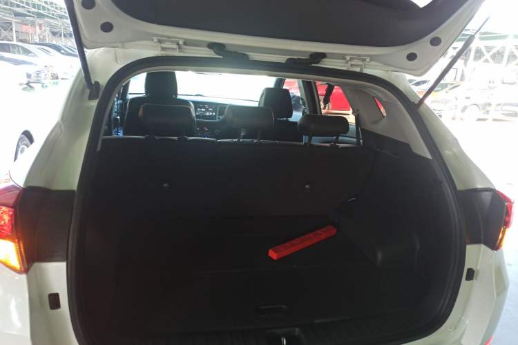 Used Hyundai Tucson 2015 1.6T Dual-Clutch Two-Wheel-Drive Smart Model
